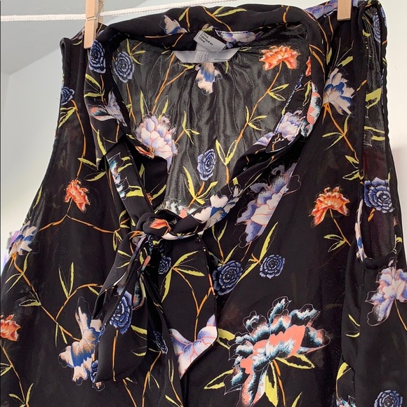 Collared tank top - Picture 2 of 3